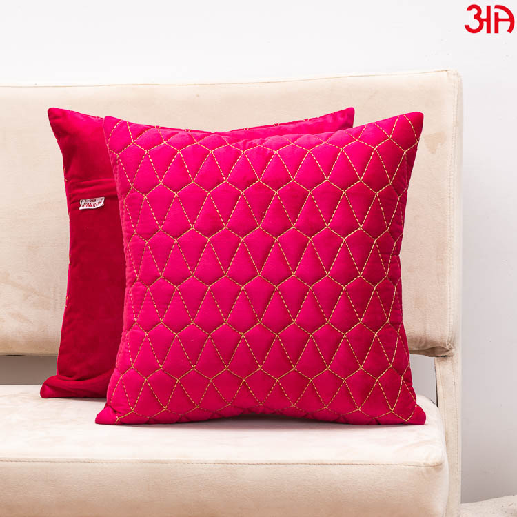 magenta diamond cushion