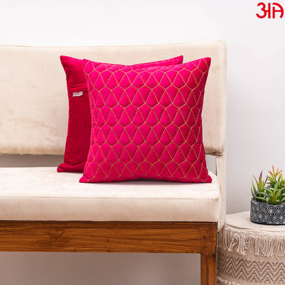 magenta diamond cushion2