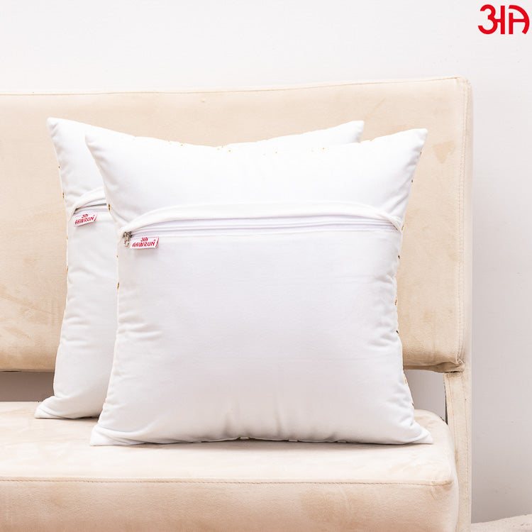 white diamond design cushions4