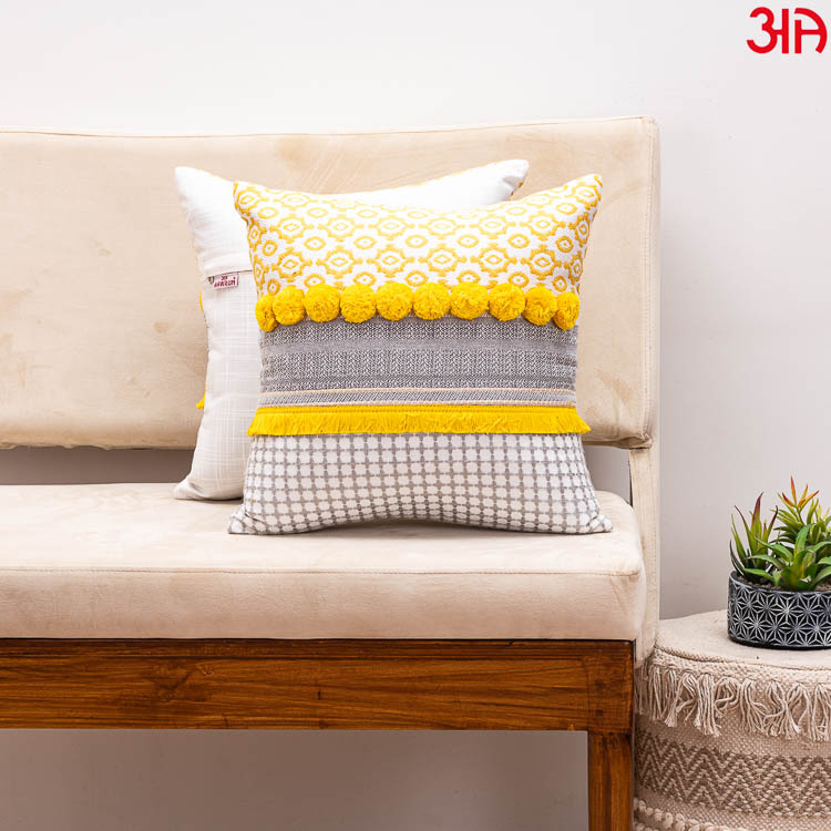 yellow pompom cushion2