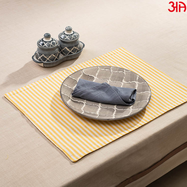 yellow stripe table mat cotton2