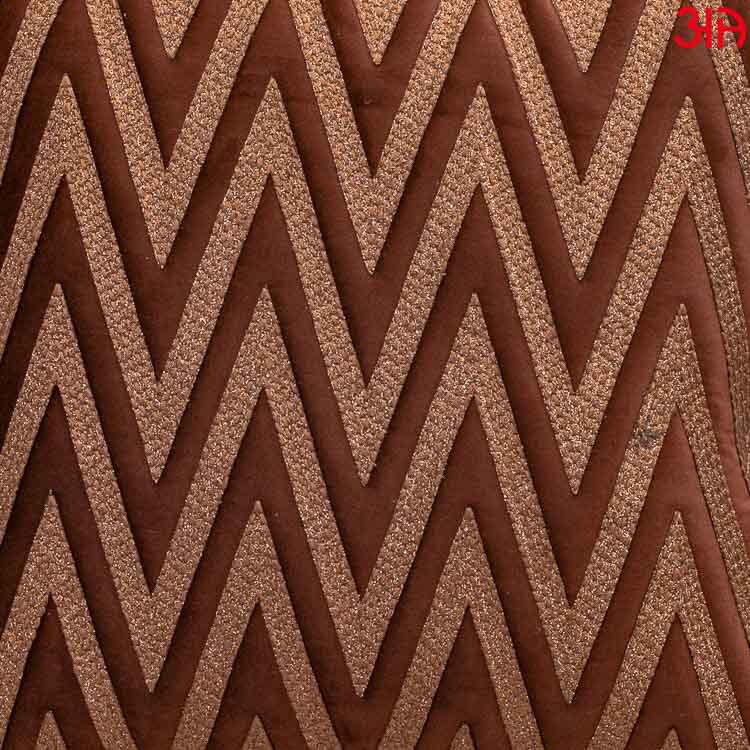 V zig zag brown cushion3