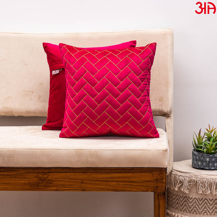 deep pink zig zag quilted zari cushion covers2